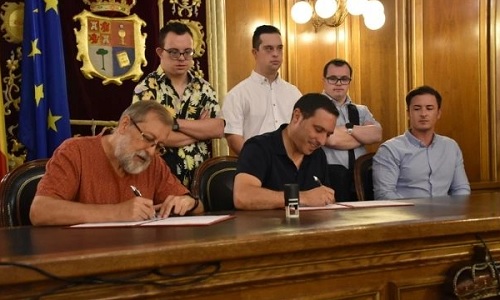 Relaciones Institucionales de ADOCU